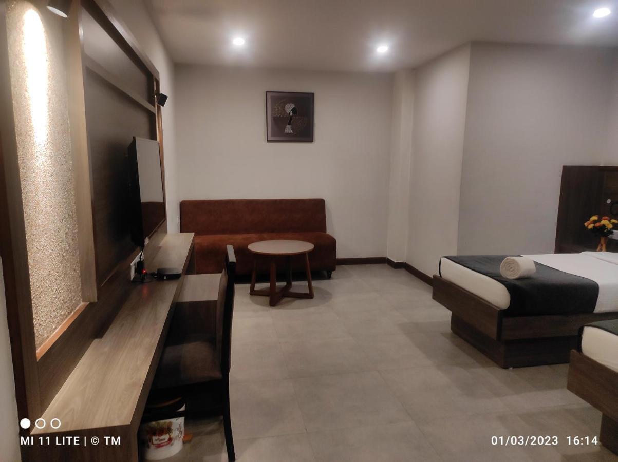 Hotel K79 Jamshedpur Εξωτερικό φωτογραφία